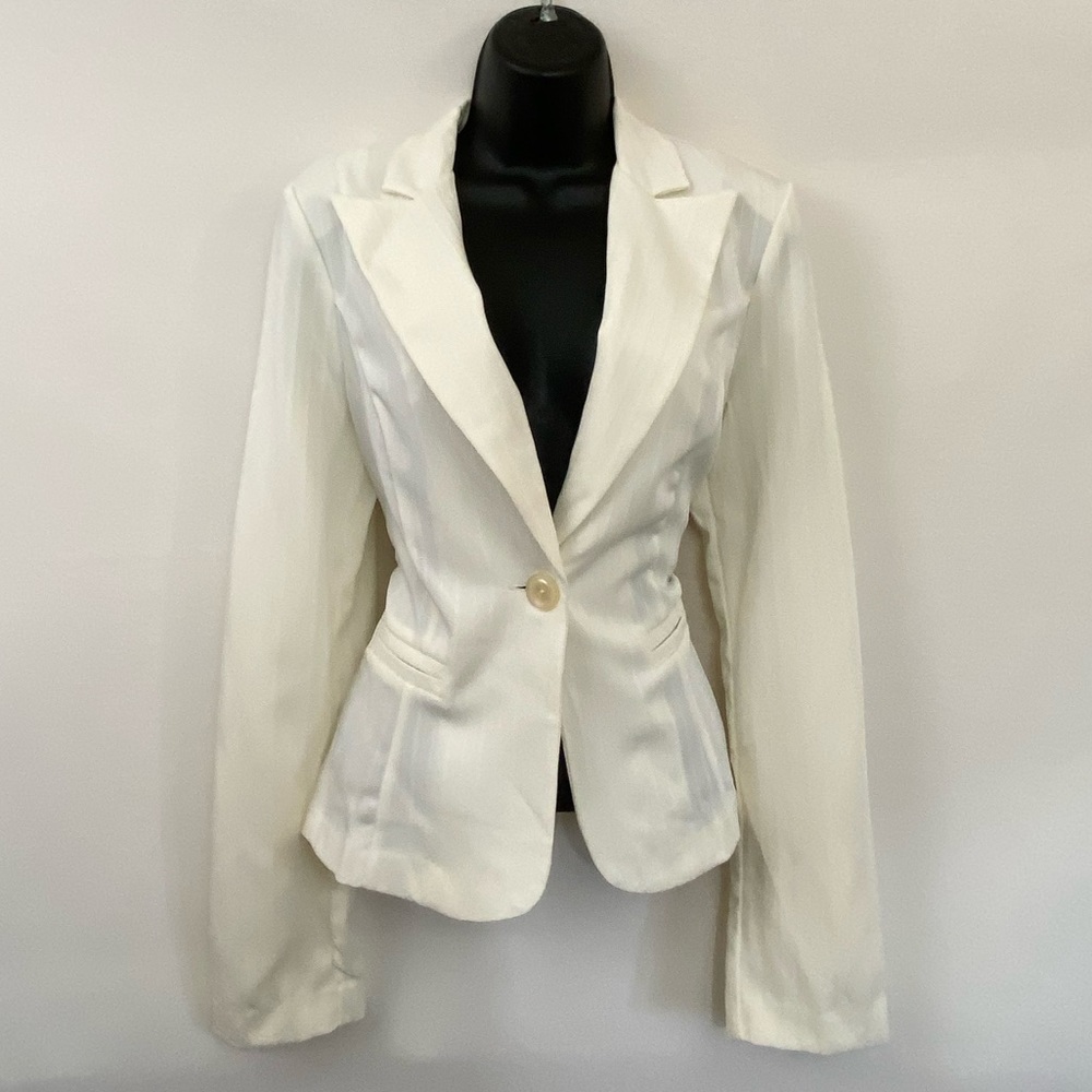 A. Byer Women's White Blazer